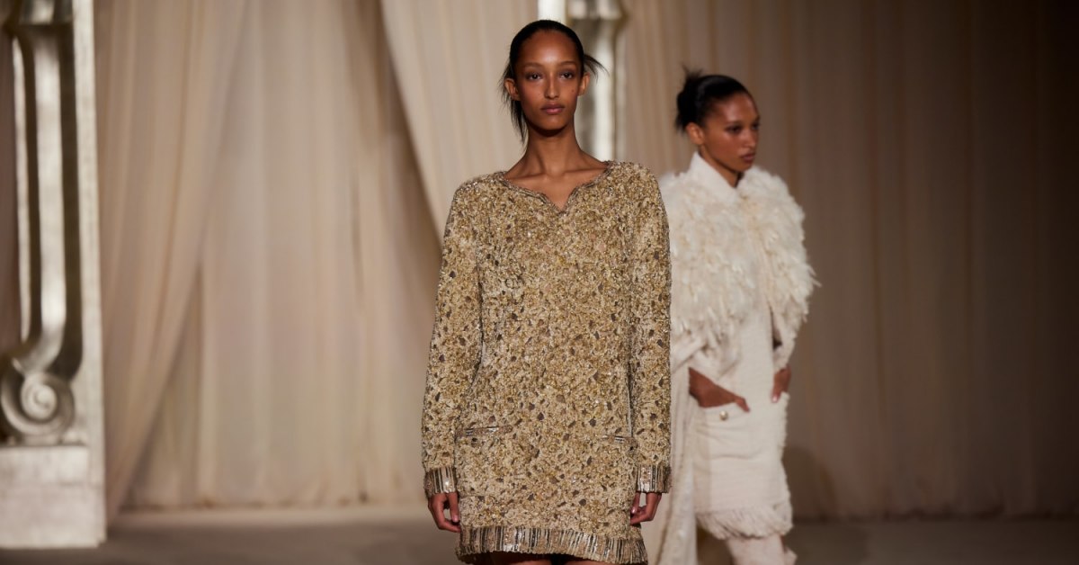Chanel 2025/26秋冬高級訂製服：夢回康朋街31號，重譯經典元素