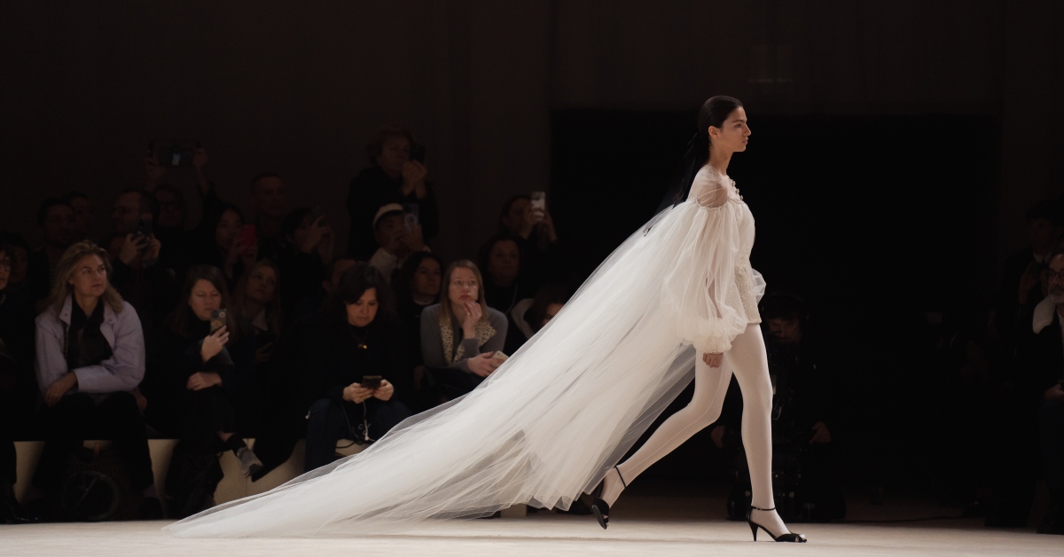 Chanel情牽芭蕾文化100年！2024春夏高級訂製服登場，NewJeans Minji驚喜現身！