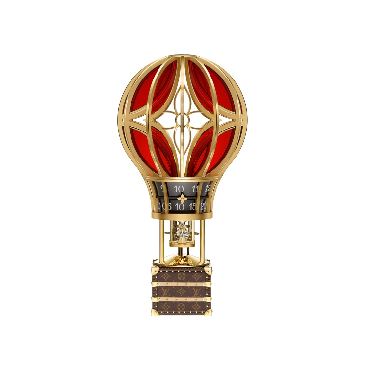 LV也吹起「療癒經濟」風潮!熱氣球桌上鐘、迷你行李硬箱吸睛可愛,工藝細膩成收藏首選