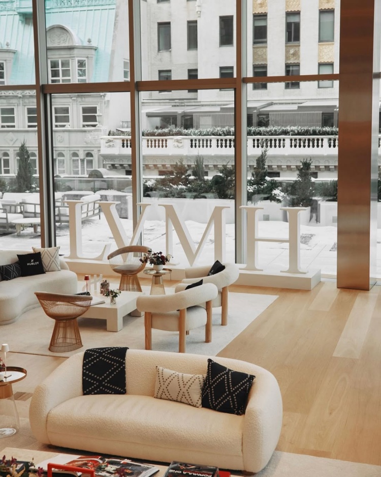 【時髦經濟】LVMH為何收購百年鐘錶品牌L'Epée 1839？6大關鍵看懂，瑞士高級座鐘市場的未來佈局！