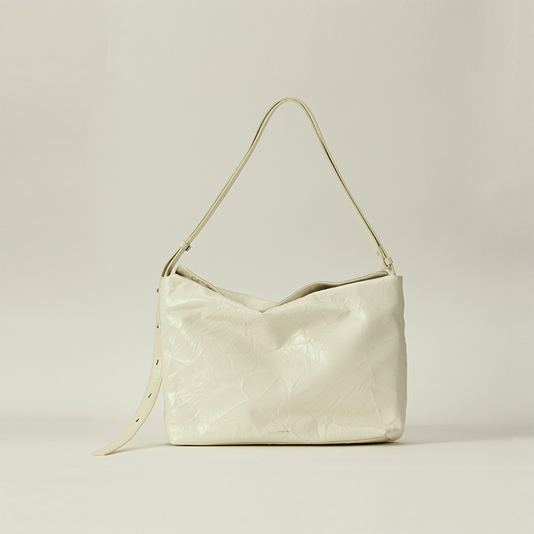 質感系女孩快收藏！Monotéte 全新進駐忠泰樂生活，4 款人氣包袋強勢登場