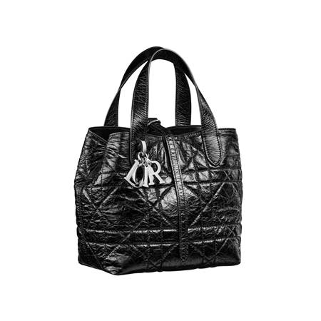 迪奧女孩再蛻變！Dior 2025春夏「運動風」回歸4大亮點：熱議包款Toujours、D-Journey一包難求