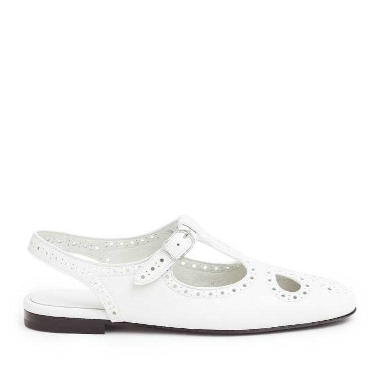 精品芭雷舞鞋12雙推薦：Miu Miu、Ferragamo個性造型很吸睛，Chanel「斜紋軟呢」面料最經典！