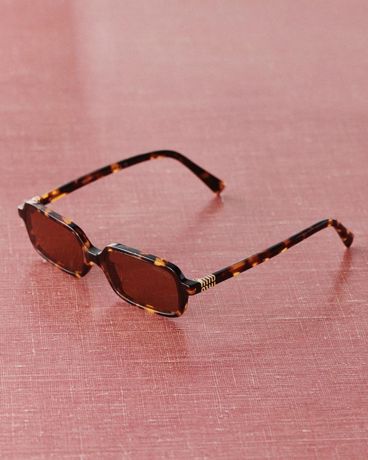 【時髦經濟】Canada Goose進軍眼鏡市場！4點分析為何奢侈品牌都搶攻這塊大餅？ 