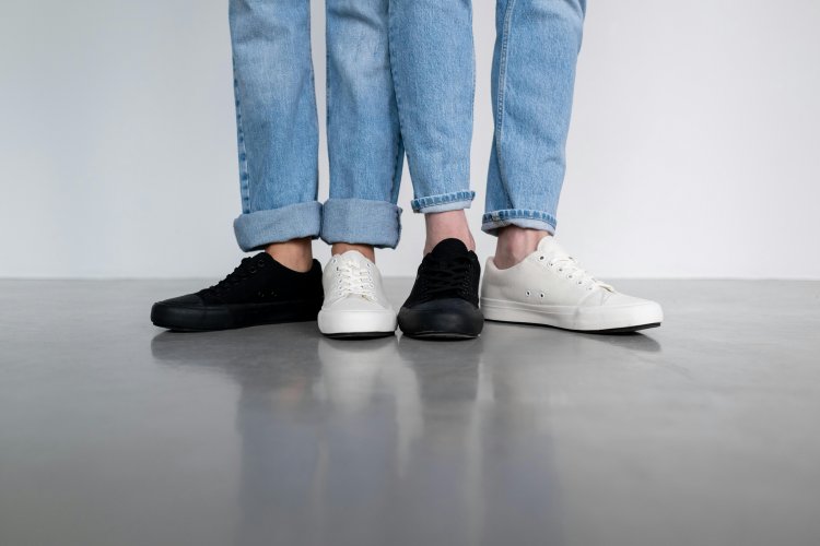 球鞋布鞋怎麼洗最乾淨?掌握3大觀念+5步驟,做到「這點」有效又不傷鞋