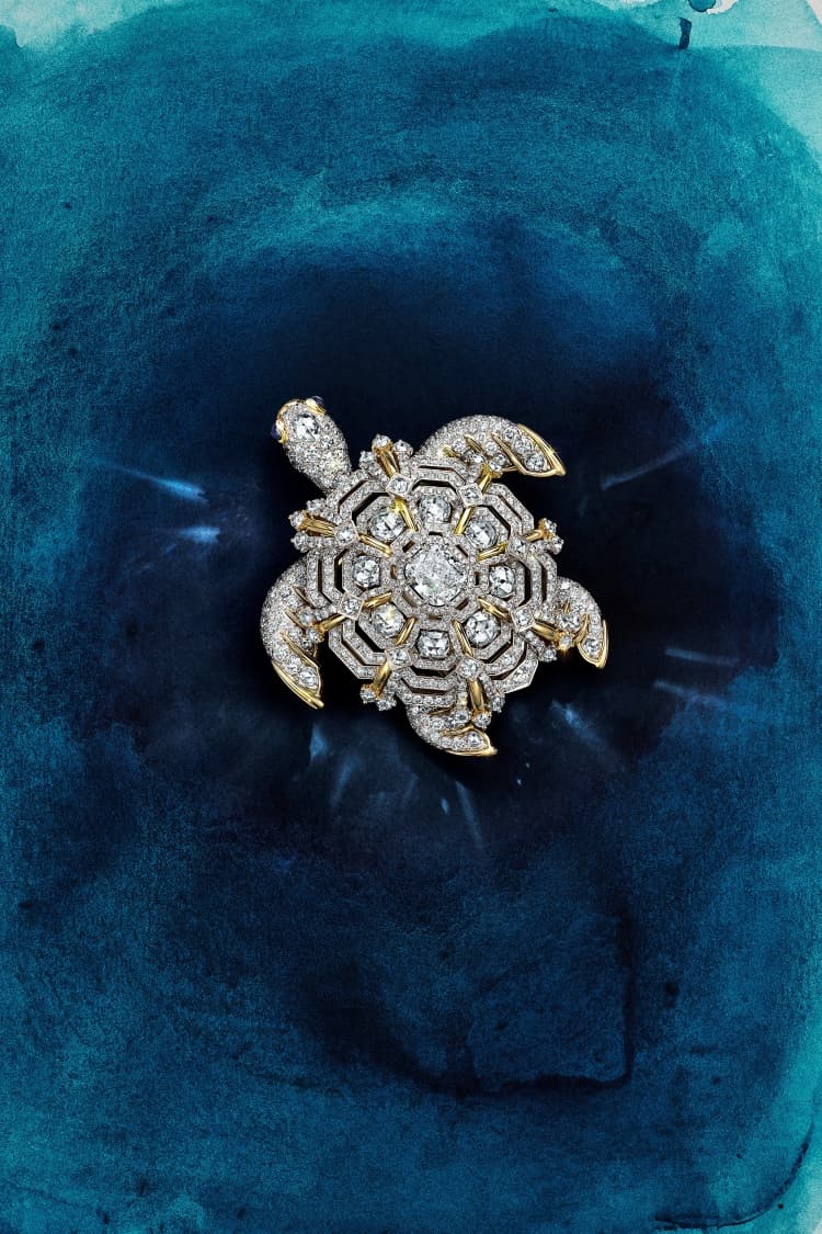 Tiffany 2025高級珠寶化身最強寶石專家！購入超稀有7500克拉粉紅寶、天然祖母綠，呈獻海底珠寶盒