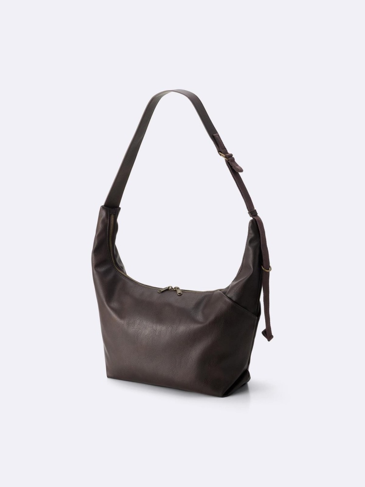 GU追星包爆紅!木村拓哉同款斜背包4大熱銷理由