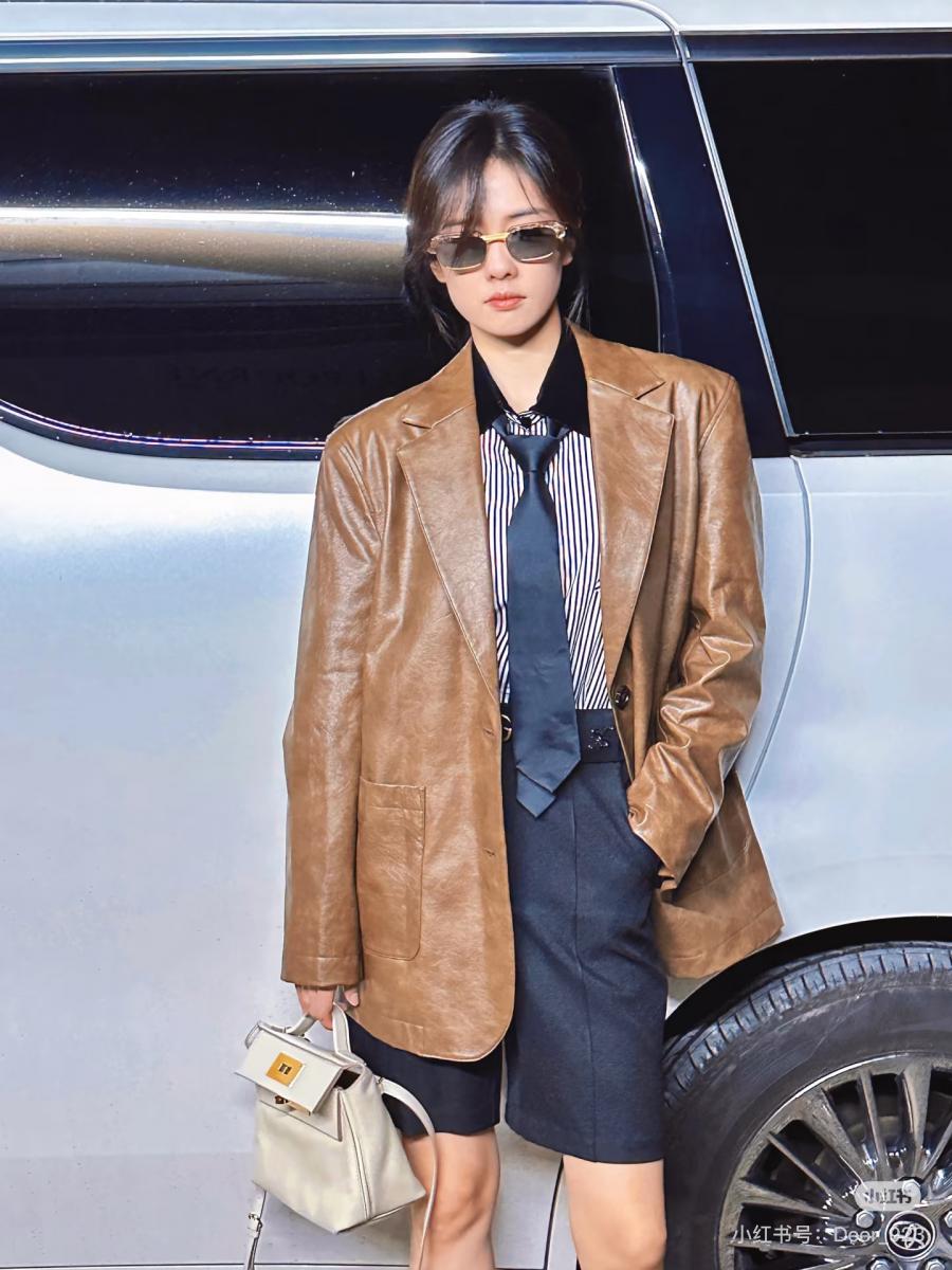 《臨江仙》白鹿穿搭精品包6款推薦！這款手提包小資女也能無痛入手！