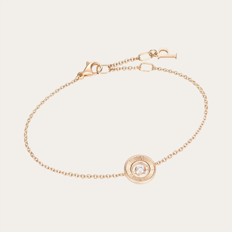 八萬內「18K玫瑰金手鍊」推薦10選！寶格麗、VCA，「這幾款」五萬入手