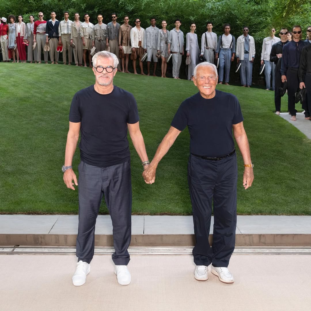 Leo Dell'Orco 首次在公眾前亮相，是在 2021 年 6 月。當時，在 Giorgio Armani 男裝秀結束後，亞曼尼先生便牽著他的手，出場謝幕。