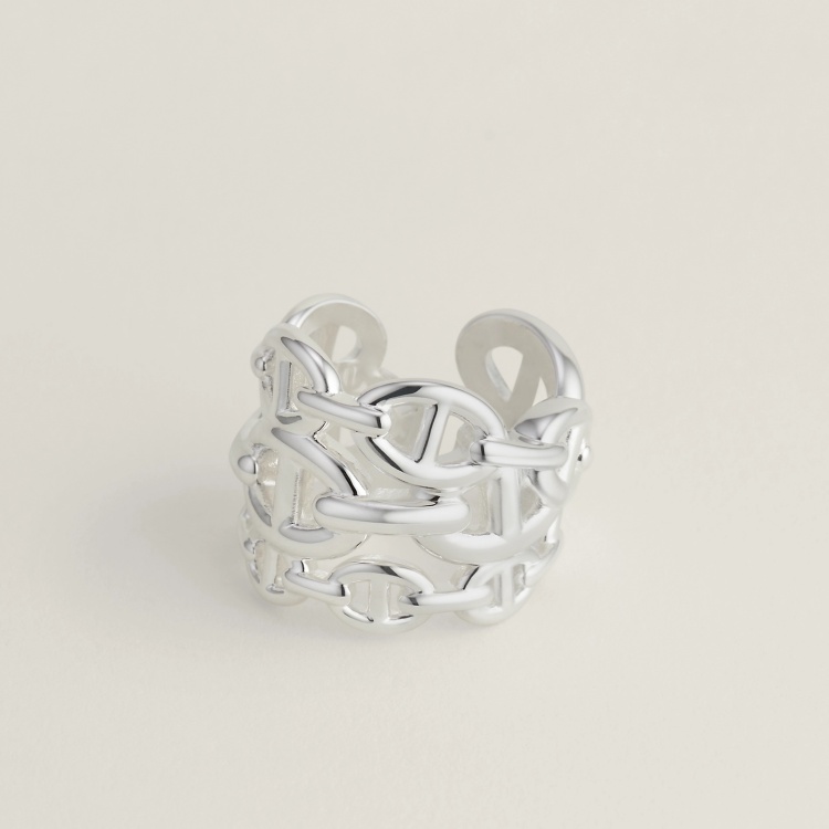 三萬內Hermès愛馬仕戒指推薦8選！中性設計很百搭，「這款」一萬多入手