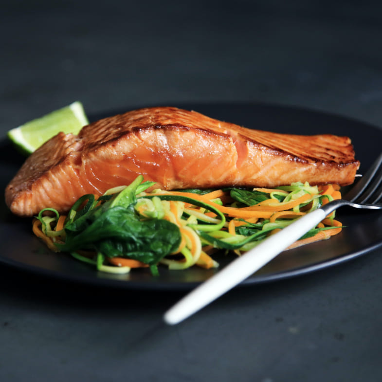 維生素D怎麼補？專家推薦抗疫必吃7大食物，「這食物」吃一口就可補足一天所需